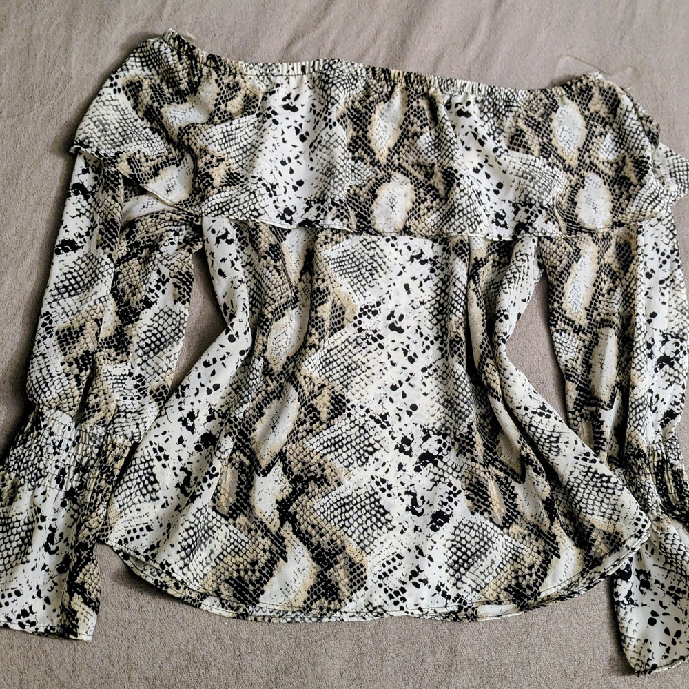 Moa Moa Beige and Black Snake Print Off-Shoulder Blouse